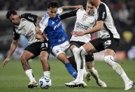 Ruim para os dois: Corinthians e Cruzeiro empatam pelo Brasileirão