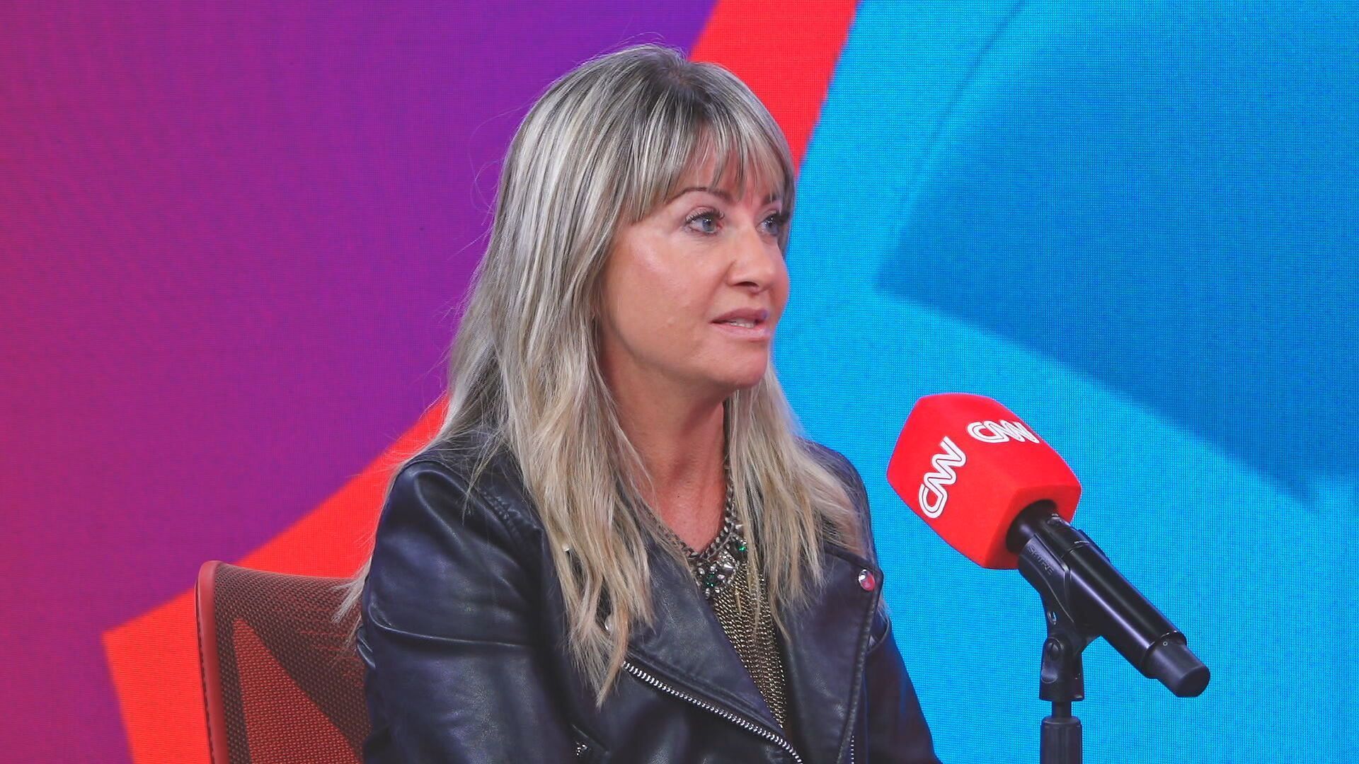 Cris Gambaré durante entrevista ao CNN Esportes S/A