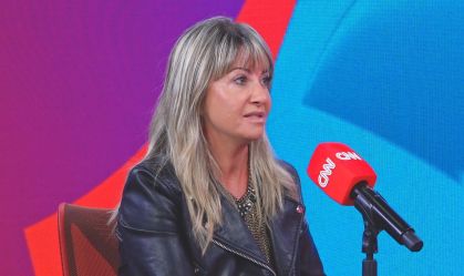 Cris Gambaré avalia futebol feminino no Brasil e aponta caminho para clubes