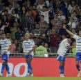 Novo líder do Brasileirão, Cruzeiro bate Fluminense e ofusca adeus de Arias