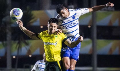 Cruzeiro perde para argentino na partida de estreia da Vitória Cup