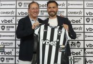 Textor abre o jogo sobre saída de Davide Ancelotti do Botafogo; veja