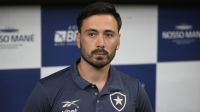 Botafogo x Vitória: Davide Ancelotti é regularizado e estreia como técnico
