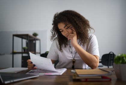Produtivo, mas deprimido: entenda o que é depressão de alto funcionamento