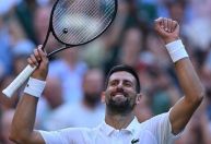 Djokovic sofre susto contra Cobolli, mas avança à semifinal de Wimbledon