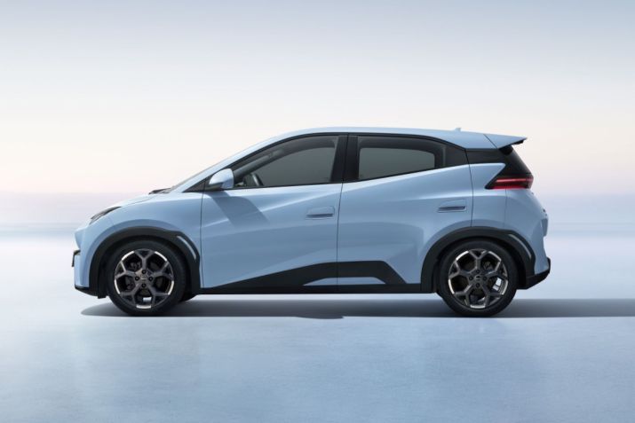 BYD Dolphin Mini ganha novo formato de rodas para linha 2026 • Divulgação