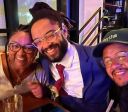 Conheça a música que Emicida fez para mãe, que morreu aos 60 anos