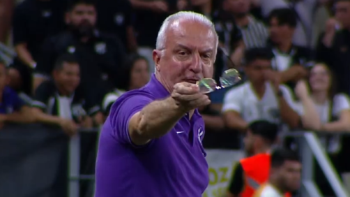 Dorival se revoltou com Paulo Cesar Zanovelli