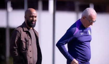 Corinthians: presidente interino abre o jogo sobre Dorival, Soldado e Memphis