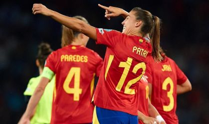 Espanha derrota a Itália e confirma liderança do grupo na Eurocopa Feminina