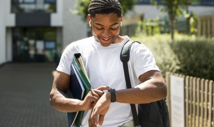 Enade 2025: concluintes devem preencher questionário do estudante