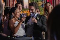 "Vale Tudo": saiba quem pega o buquê do casamento de Fátima