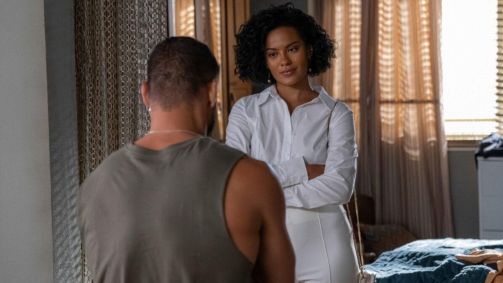 César (Cauã Reymond) e Maria de Fátima em "Vale Tudo"