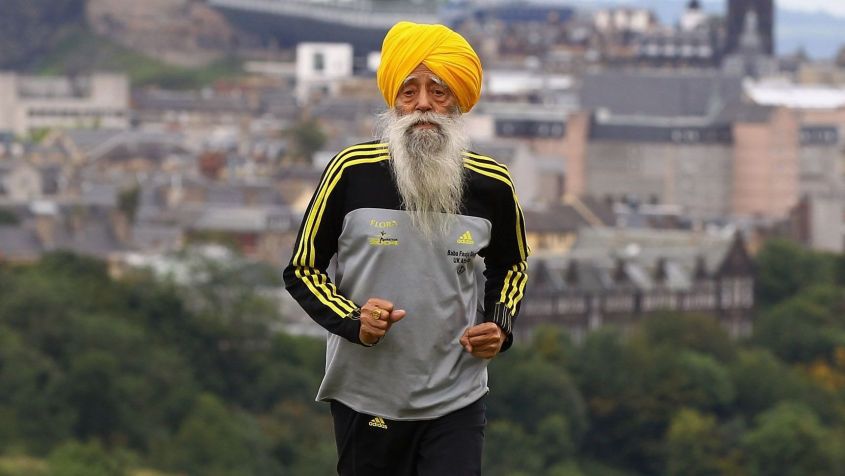 Fauja Singh foi o maratonista mais velho da história • Foto: Jeff J Mitchell/Getty Images