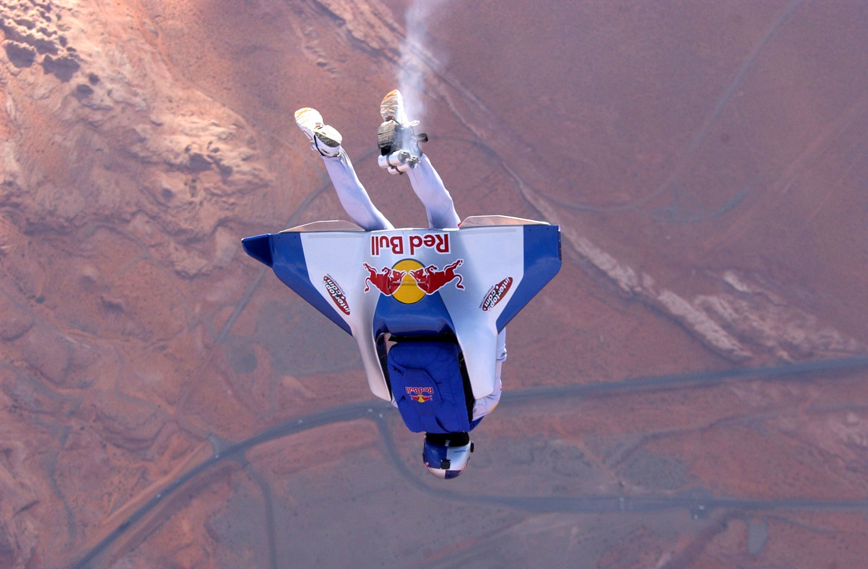 Felix Baumgartner é paraquedista de renome mundial