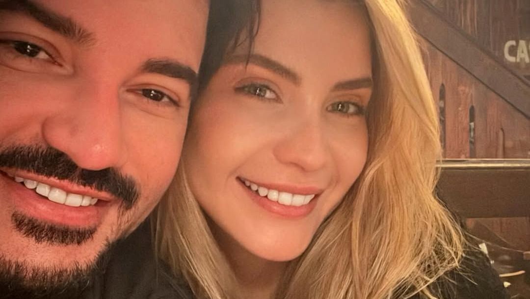 Fernando Zor e Lara Bissi reataram o relacionamento após três meses