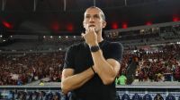 Flamengo: Filipe Luís inicia semana com dúvida para substituir Arrascaeta