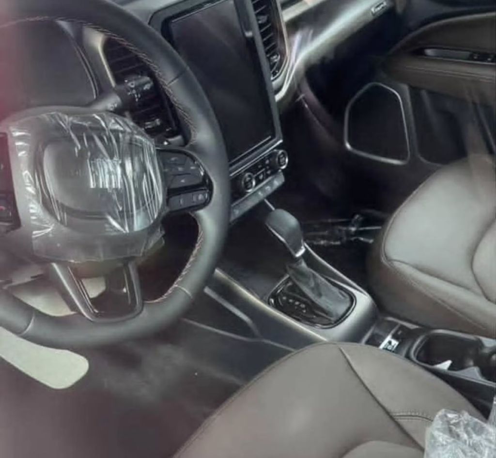 Cabine da nova Fiat Toro 2026