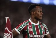 Arias se despede do Fluminense e manda recado para a torcida: "Até breve"