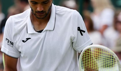 Tenista português quebra tradição em Wimbledon para homenagear Diogo Jota