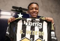 Joia de R$ 387,6 milhões, Veneno passa por trote antes de Atlético x Sport