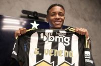 Joia de 16 anos do Atlético-MG se muda para casa de R$ 2,5 milhões