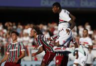 São Paulo vence Fluminense e chega a quatro jogos sem perder no Brasileirão
