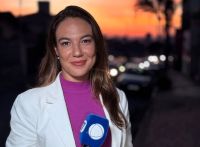 Quem é Grace Abdou, jornalista da Record que foi empurrada ao vivo