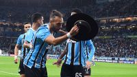Em jogo atrasado, Grêmio vence Fortaleza e respira no Campeonato Brasileiro