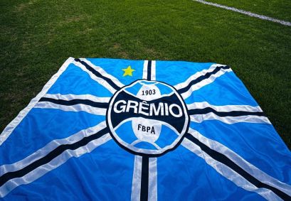 Bandeira do Grêmio no Mineirão