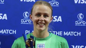 Hannah Hampton, goleira da Inglaterra