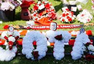 Torcedores do Liverpool homenageiam Diogo Jota no estádio Anfield; veja