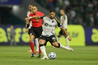 Vídeo: veja os dois golaços de falta marcados por Hulk contra o Palmeiras