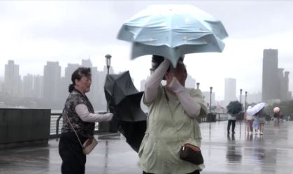 Tempestade tropical na China obriga quase 300 mil pessoas a buscarem abrigo