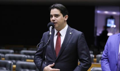 Deputado manipulou esquema para consolidar eleitorado, diz Justiça do Ceará
