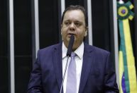 Família de Elmar Nascimento é alvo de operação sobre desvio de emendas