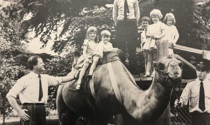 Princesa Diana é homenageada pelo irmão no dia em que faria 64 anos