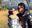 Isis Valverde posa com Marcus Buaiz em viagem luxuosa ao Chile