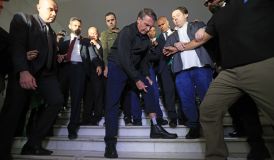 Waack: Moraes abandona prudência e prende Jair Bolsonaro em casa