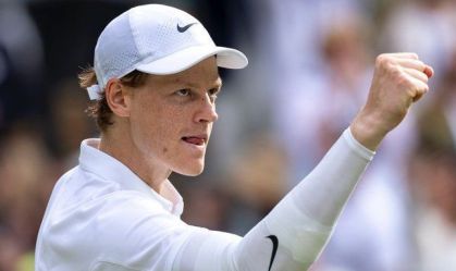 Jannik Sinner supera Shelton e avança à semifinal de Wimbledon
