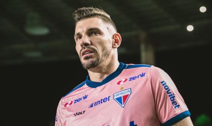Goleiro do Fortaleza leva frangaço na Copa do Nordeste; veja lance