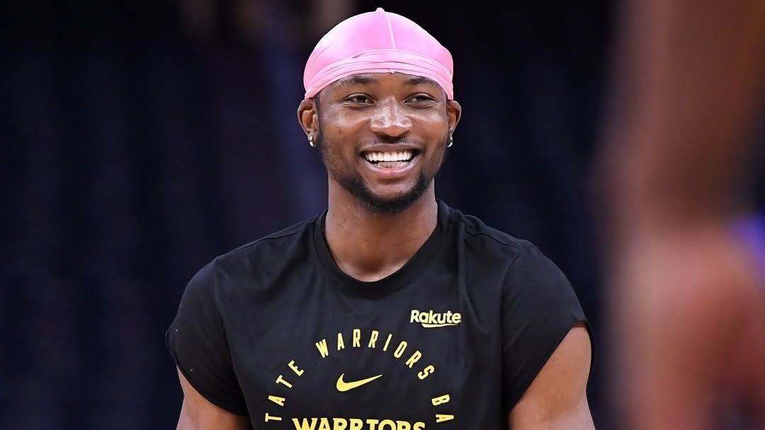 NBA: Jonathan Kuminga acerta renovação de dois anos com os Warriors