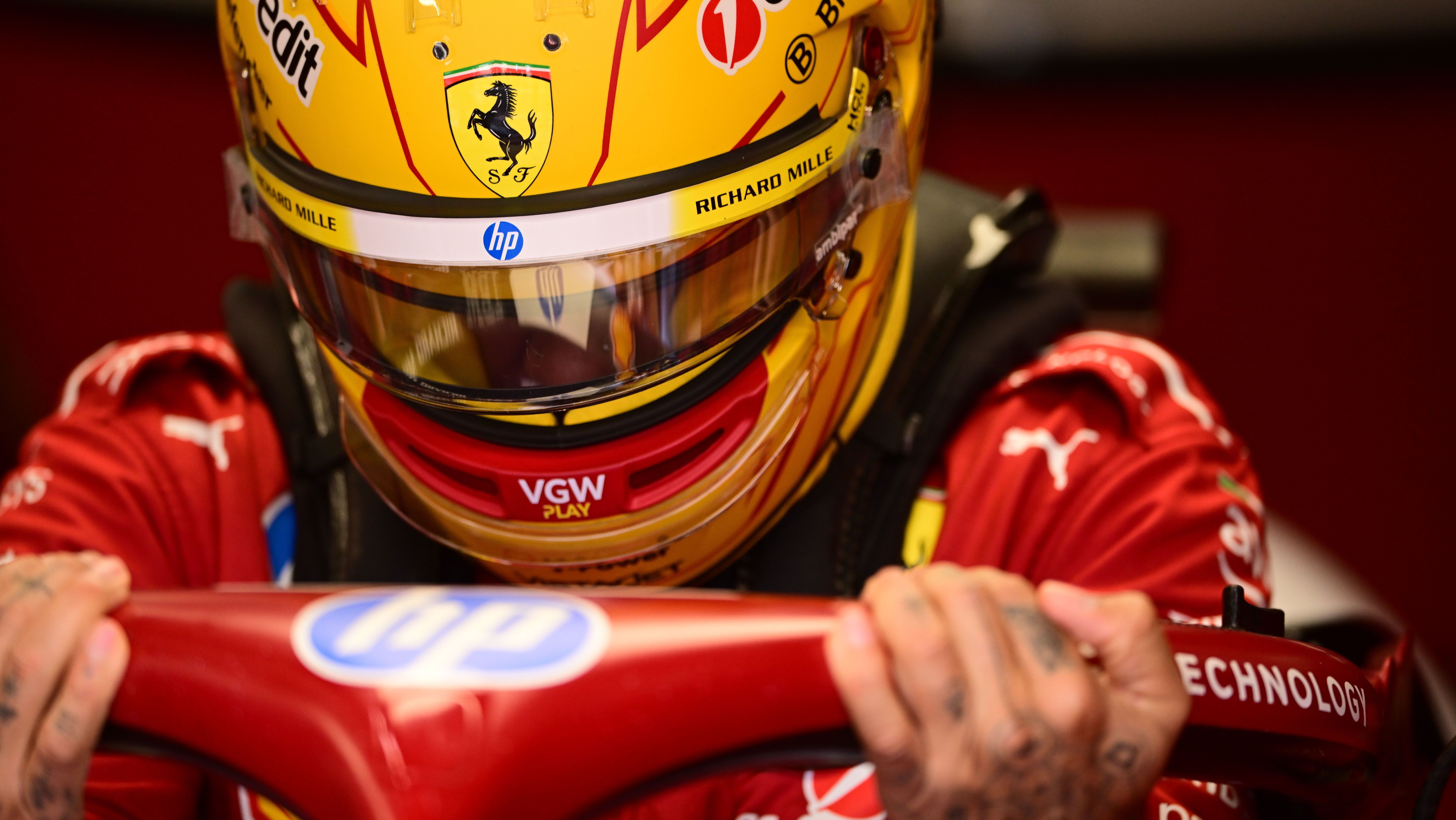 Lewis Hamilton durante o treino classificatório do GP da Bélgica