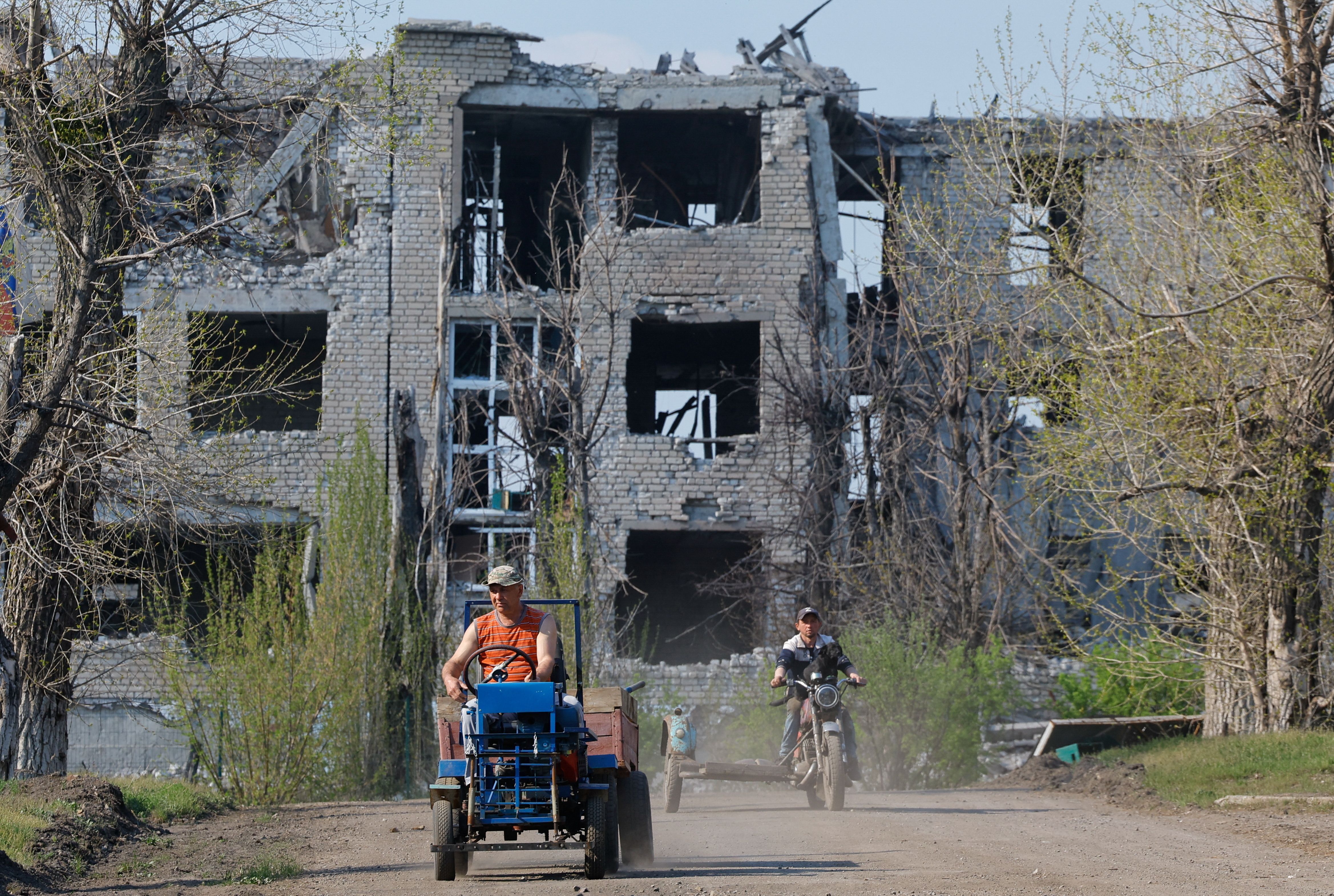 Rússia assume controle total de Luhansk, na Ucrânia, diz autoridade