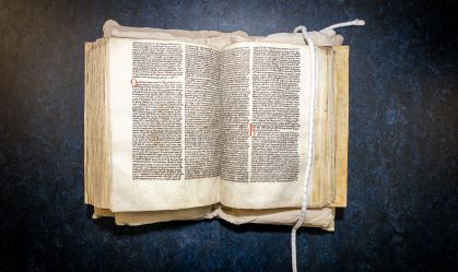 Pesquisadores finalmente decodificam erro em escritura medieval; entenda