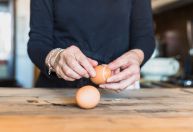 Ovo de novo? Estudo livra alimento da culpa pelo colesterol ruim