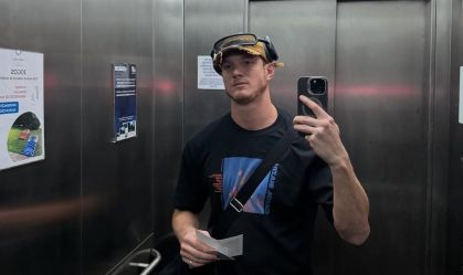 Pedro Novaes posta foto do pai mais novo e choca web: "Iguais!"