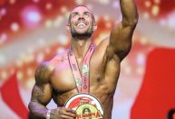 Fisiculturista brasileiro é vaiado em Portugal após ser campeão; veja