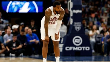 Marcus Morris em partida do Cleveland Cavaliers