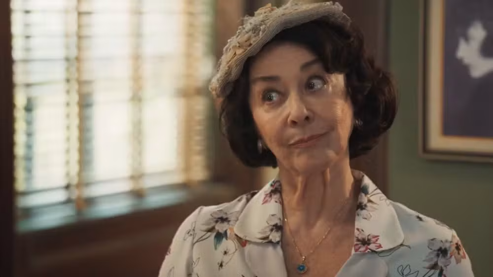 "Êta Mundo Melhor!": Margarida revela segredo inesperado e Dita se choca